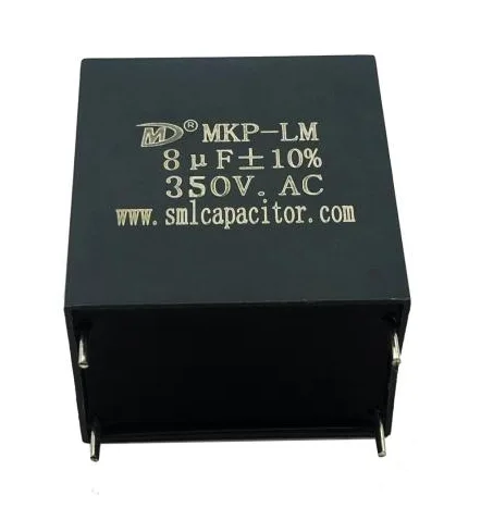 AC capacitor appearance reference from the MKP-AM catalog page; marking differs from page model